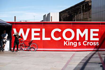 https://productionflexioffices.s3.eu-west-1.amazonaws.com/uploads/area_guide_slide/image/109/thumb_Kings-Cross_General_Sign.jpg
