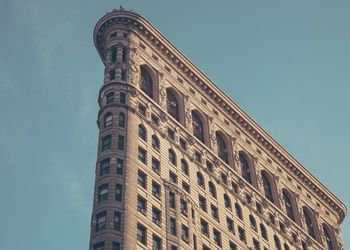 Flexible office space or conventional leases?