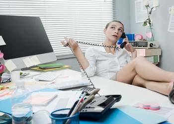 Why Sitting Down In The Office Is Killing You [Infographic]