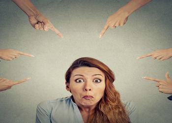 8 Awkward Office Moments and How to Avoid Them