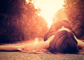 How to Stay Healthy Working the Night Shift