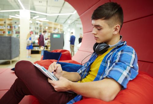 6 undeniable benefits collaborative workspace design offers technology startups