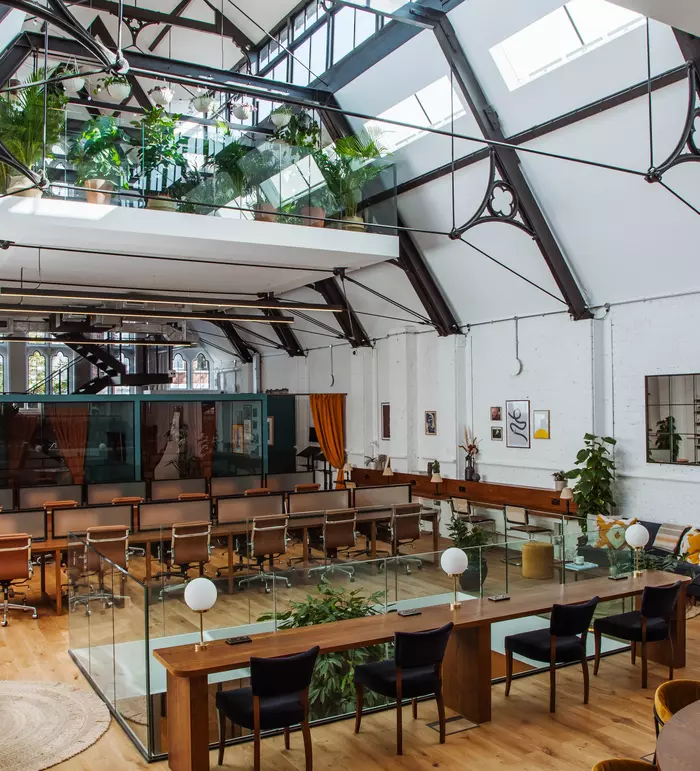 Serviced Office vs Managed Office: What’s the Difference?