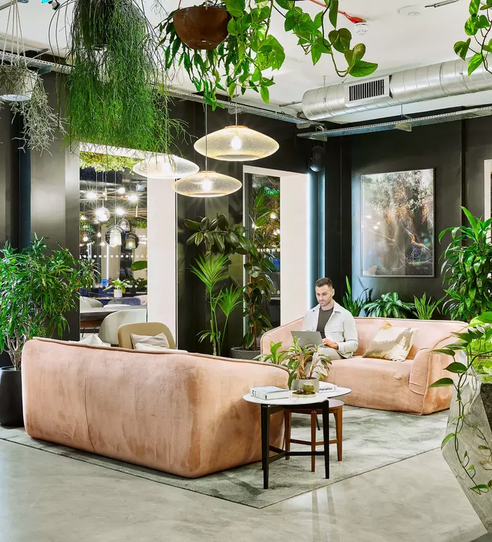 How to Find a Workspace That Actually Works (and Wows)